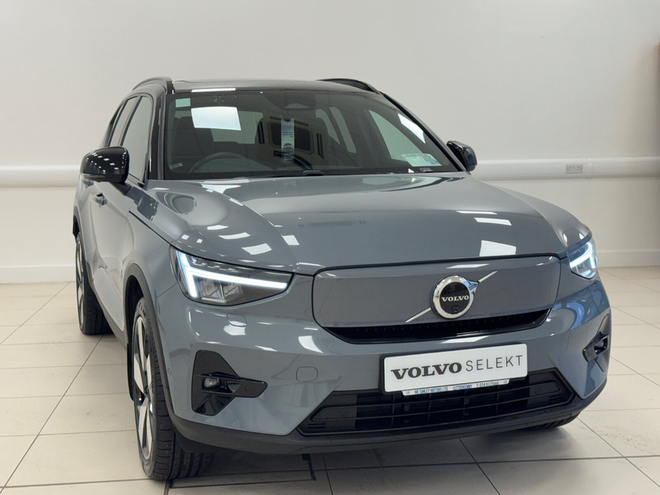 2022 Volvo XC40 BEV 231hp Ultimate €30,000