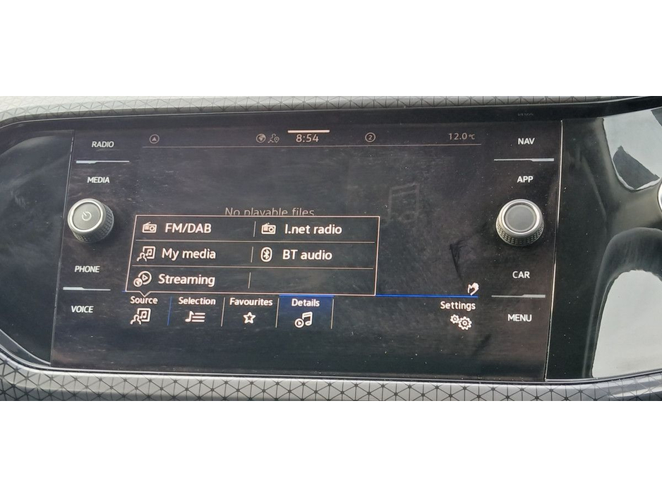 2024 Volkswagen T-Cross - image 15