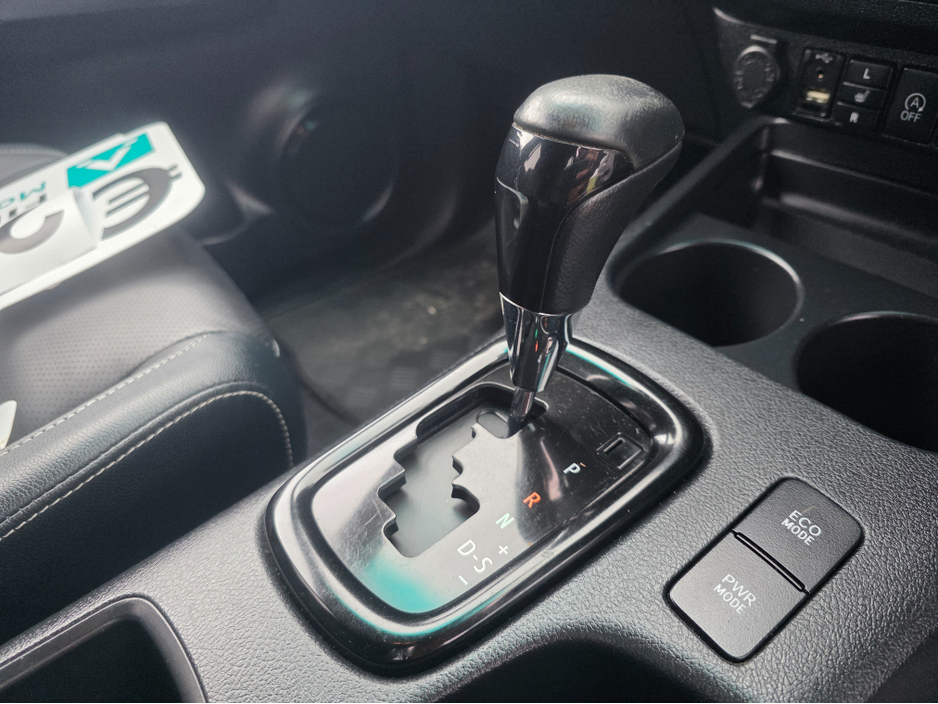 2019 Toyota Hilux 2.4D4D INVINC 148BHP D/C €29,950