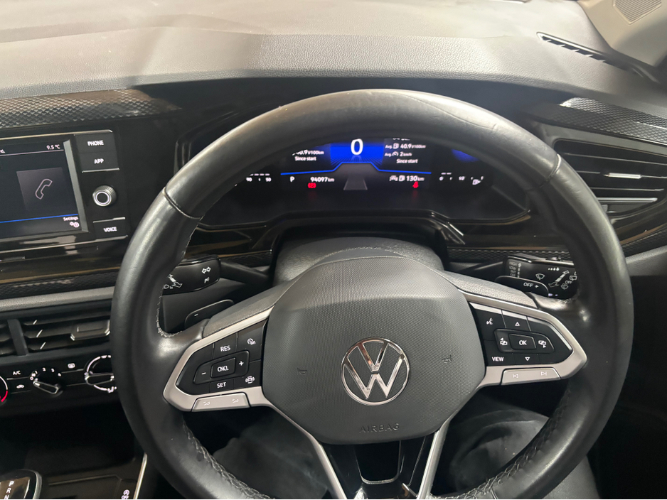 2023 Volkswagen Polo - image 14