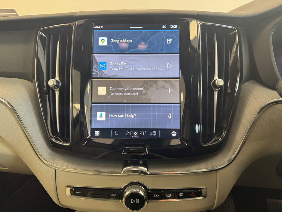 2024 Volvo XC60 T6 Recharge PHEV 350hp AT8 Plus Dark €58,500