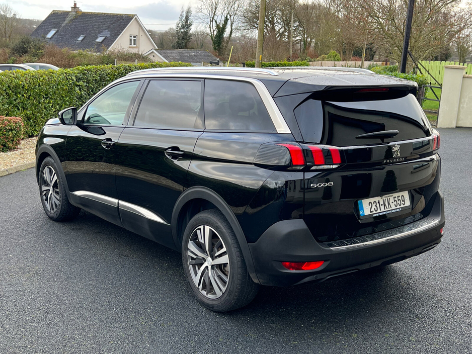 2023 Peugeot 5008 1.5 BlueHDi 130bhp Allure €33,950