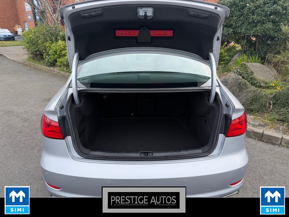 2016 Audi A3 - image 11