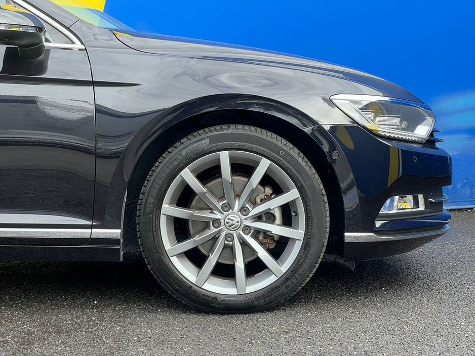 2018 Volkswagen Passat VARIANT HIGHLINE 2.0 TDI * HUGE SPEC * // LEATHER INTERIOR // 360 PARKING CAMERA // APPLE CARPLAY/ANDROID AUTO €22,950