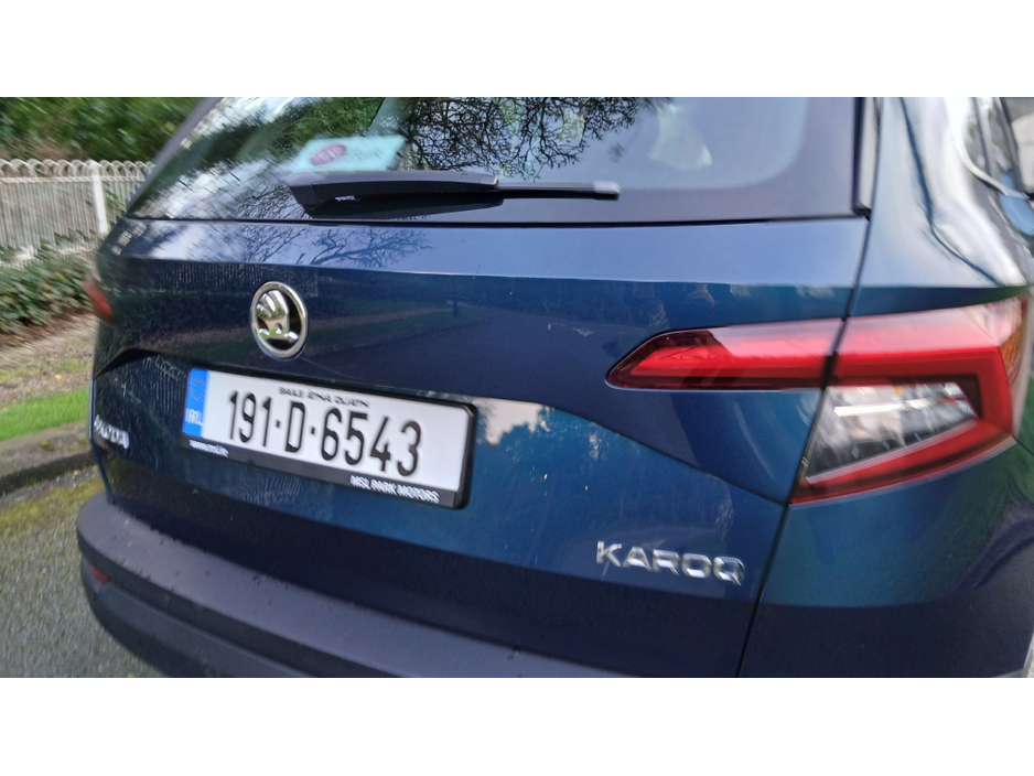 2019 Skoda Karoq - image 5