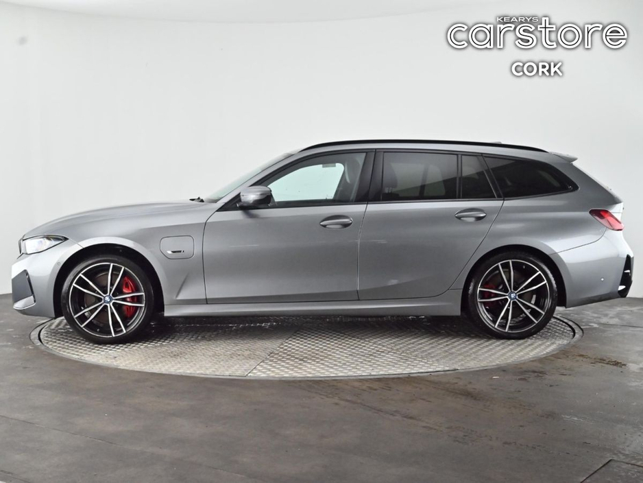 2023 BMW 3 Series 330 E Xdrive M Sport Auto 330 e xDrive M Sport 330 e xDrive 292 12kWh PHEV 113BHP /83kw Step Auto Start/Stop