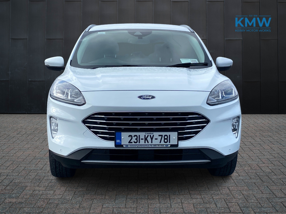2023 Ford Kuga - image 2