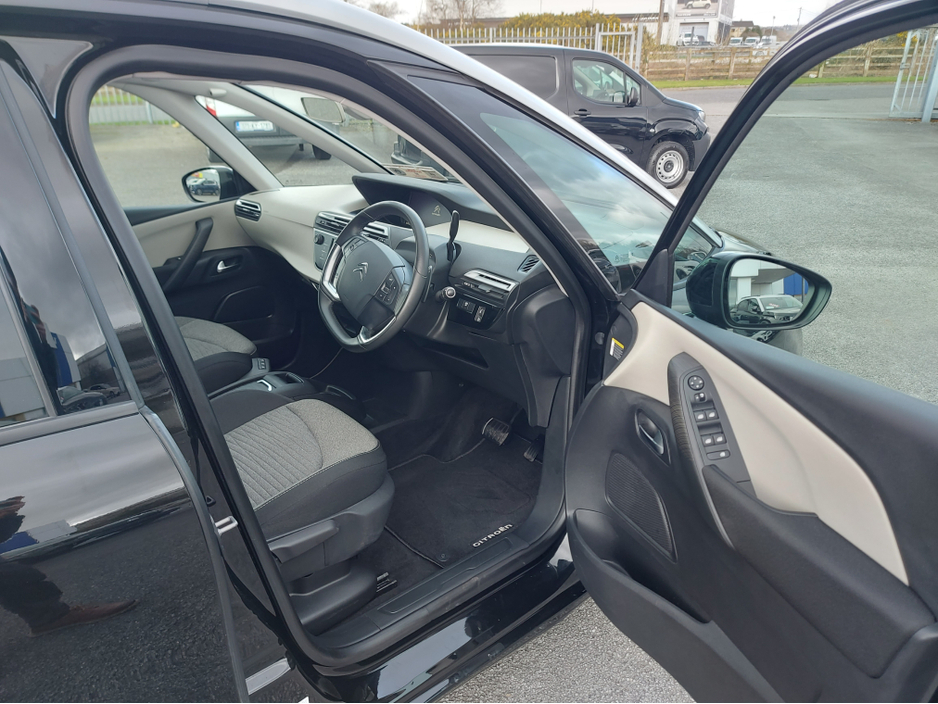 2021 Citroen Grand C4 Picasso - image 13