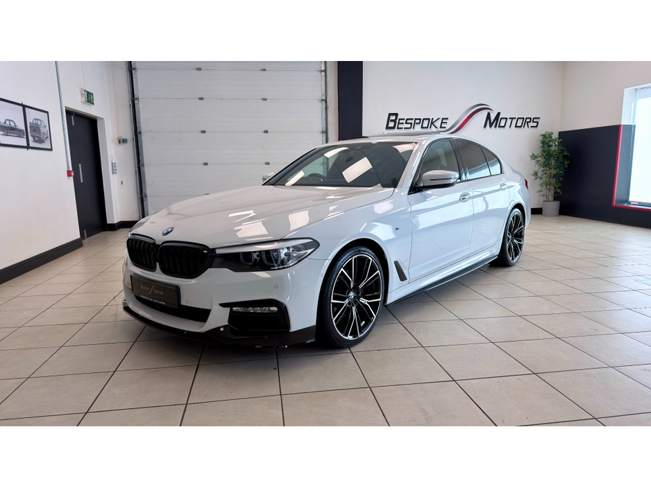 2018 BMW 5 Series - image 25