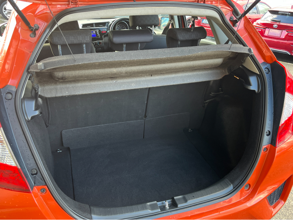 2017 Honda Jazz - image 8