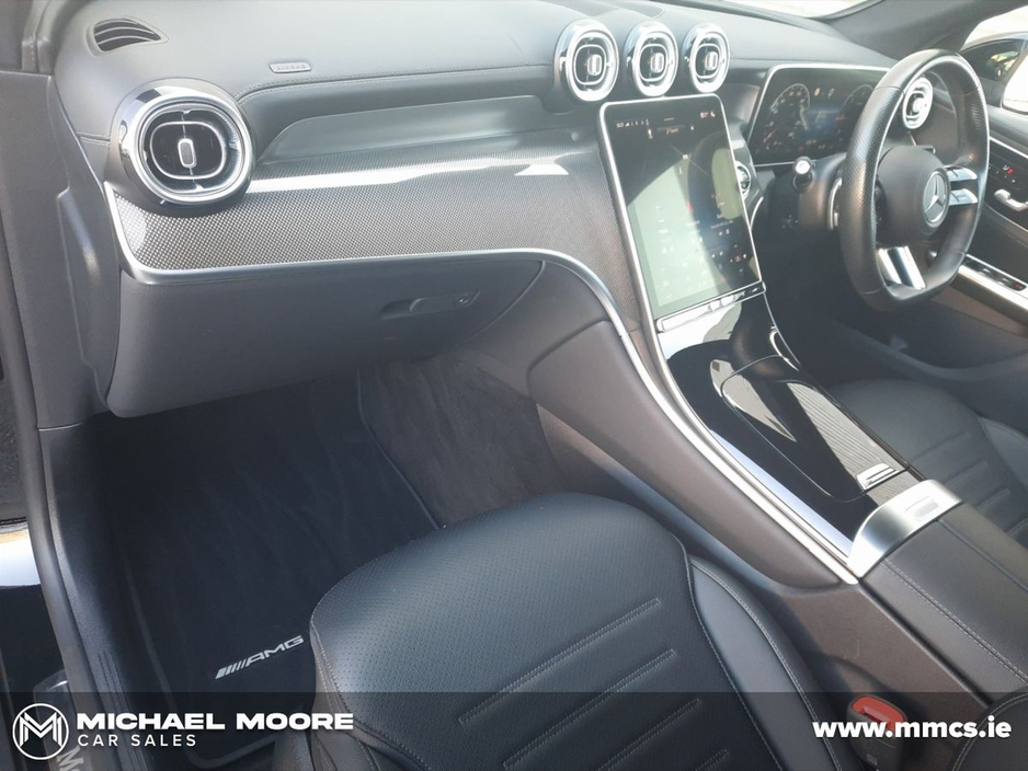 2024 Mercedes-Benz GLC Class - image 4