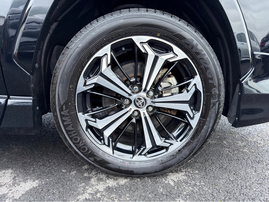 2024 Toyota Rav4 4X4 PHEV - Platinum Modelista - New model €48,940