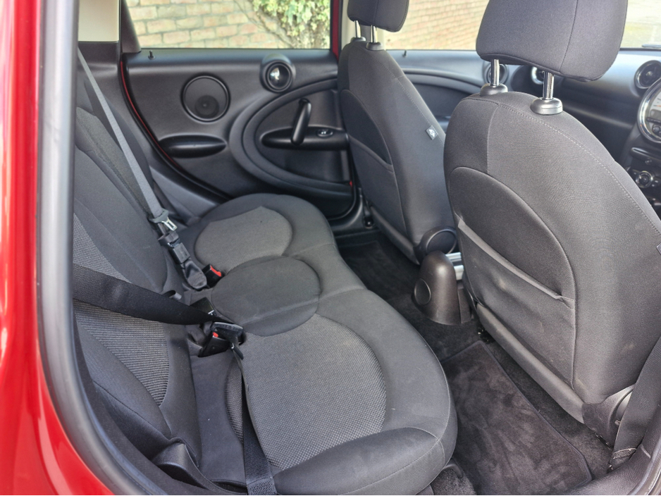 2014 MINI Countryman - image 31