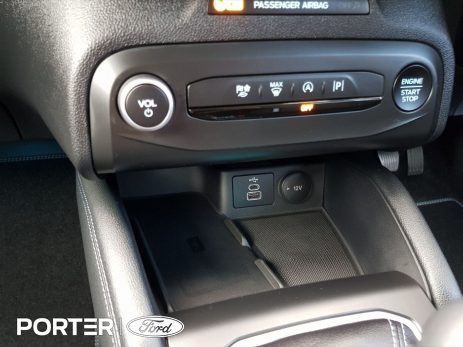 2023 Ford Focus - image 20