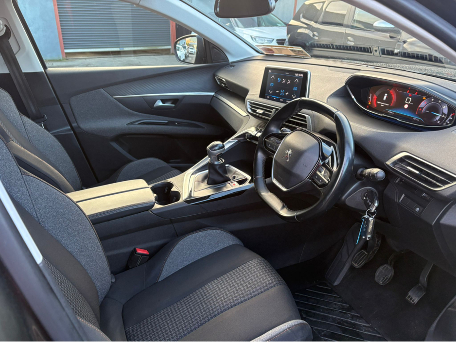 2019 Peugeot 3008 ACTIVE 1.5 BLUE HDI 130 6 6.2 4DR