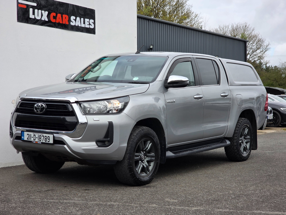 2021 Toyota Hilux - image 11