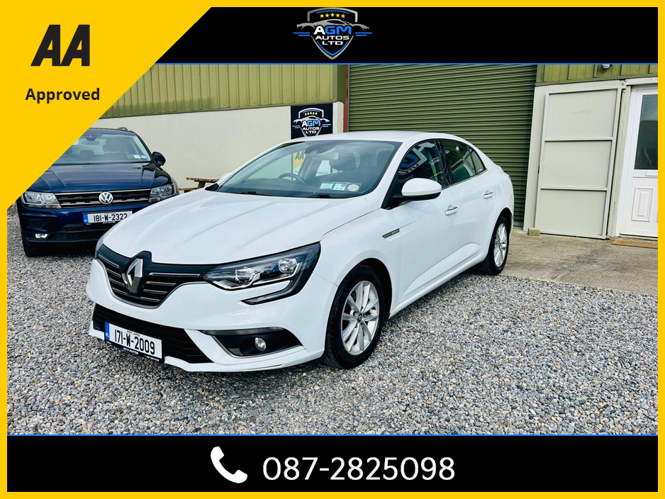 2017 Renault Megane - image 8