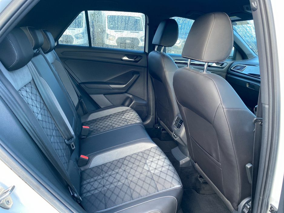 2023 Volkswagen T-Roc R-Line 2.0 TDI 116BHP €30,500