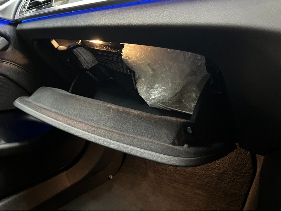 2018 BMW 5 Series €24950 2018 BMW 520D 523D TOURING LUXURY 2.0 AUTOMATIC / CRUISE CONTROL / 360° PARKING CAMERA / ELECTRIC MEMORY HEATED FRONT & REAR SEATS €24,950