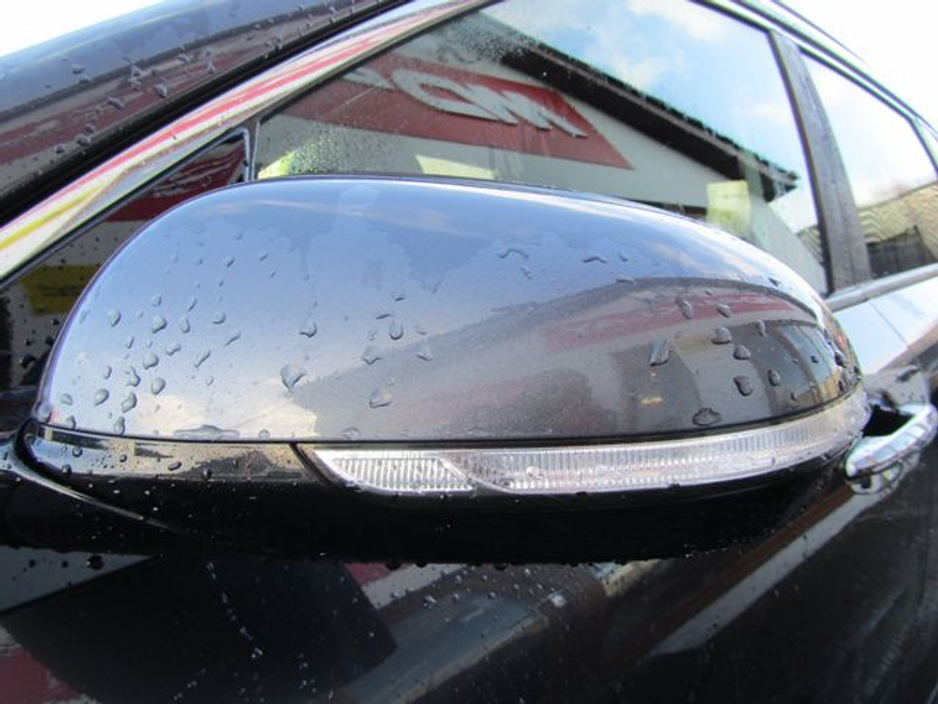 2019 Kia Niro 1.6 GDI 2 104BHP 5DR Auto €17,950