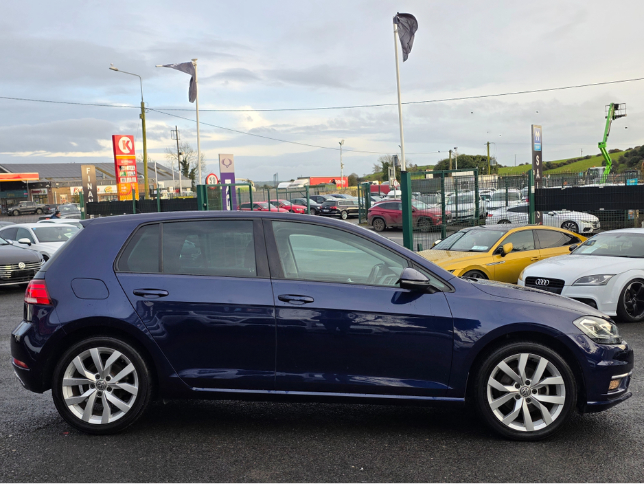 2017 Volkswagen Golf ( 172 REG )1.4 TSI HIGHLINE ALCANTARA SEATS CARPLAY ANDROID AUTO BLIND SPOT LANE ASSIST €17,950
