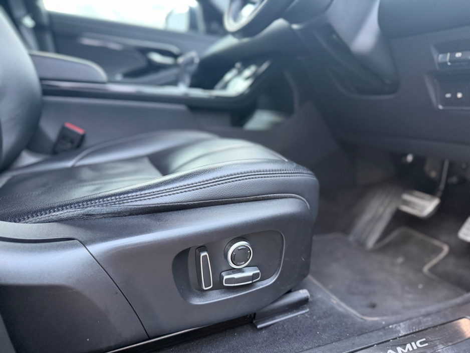 2021 Land Rover Range Rover Evoque - image 13