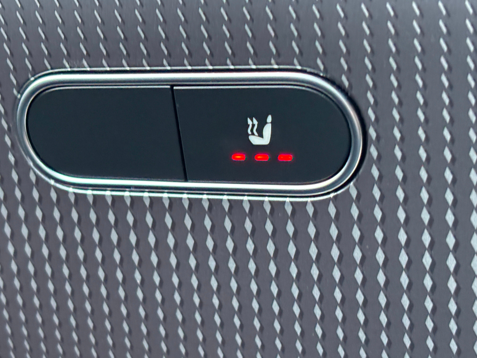 2023 Mercedes-Benz EQA - image 24