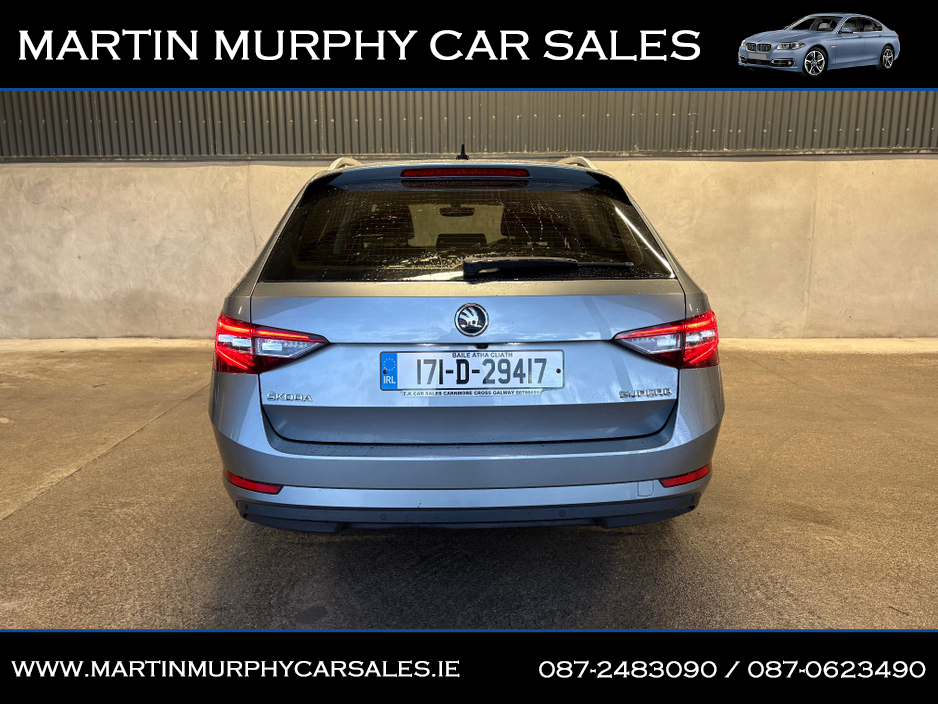 2017 Skoda Superb - image 5