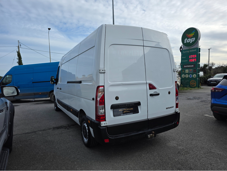 2019 Renault Master - image 6