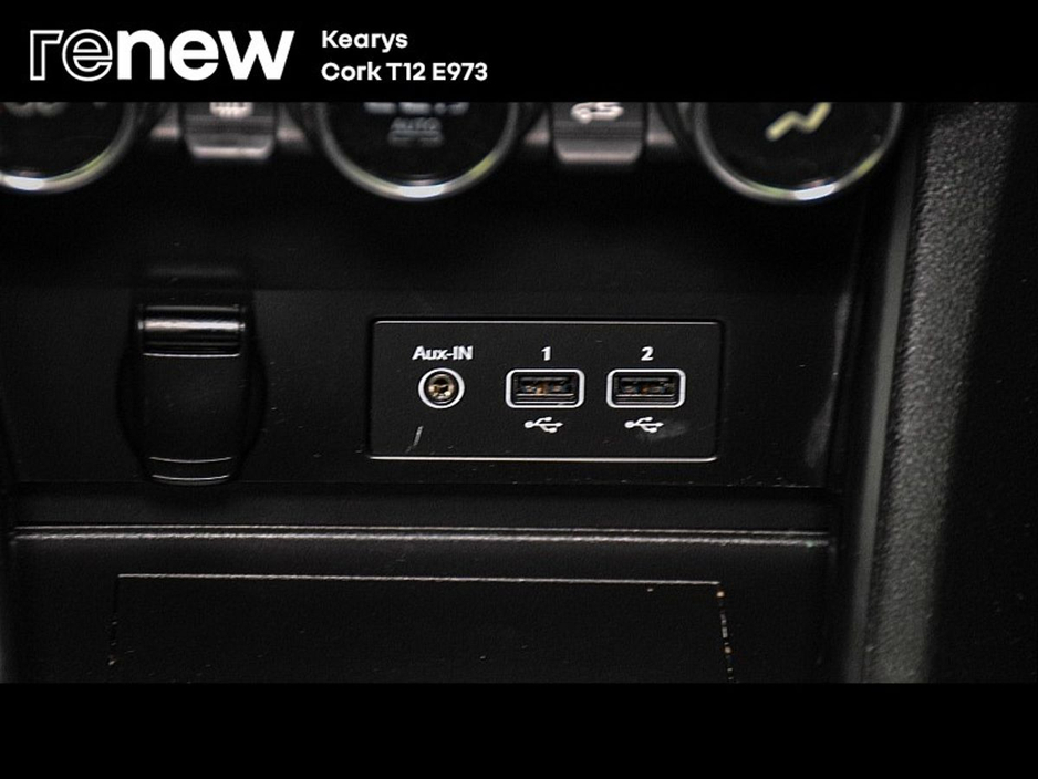 2020 Renault Captur - image 18