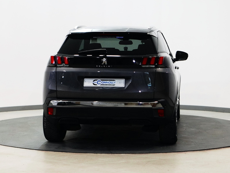 2023 Peugeot 3008 - image 4