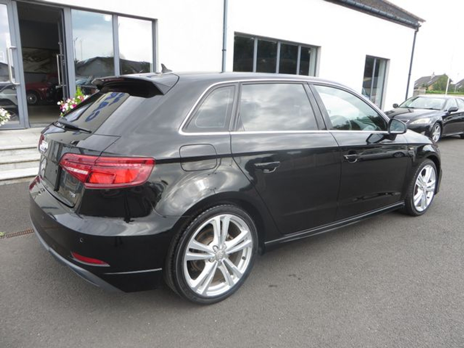 2018 Audi A3 1.4 TFSi S-Line Auto / Low Kilometers / €22,950