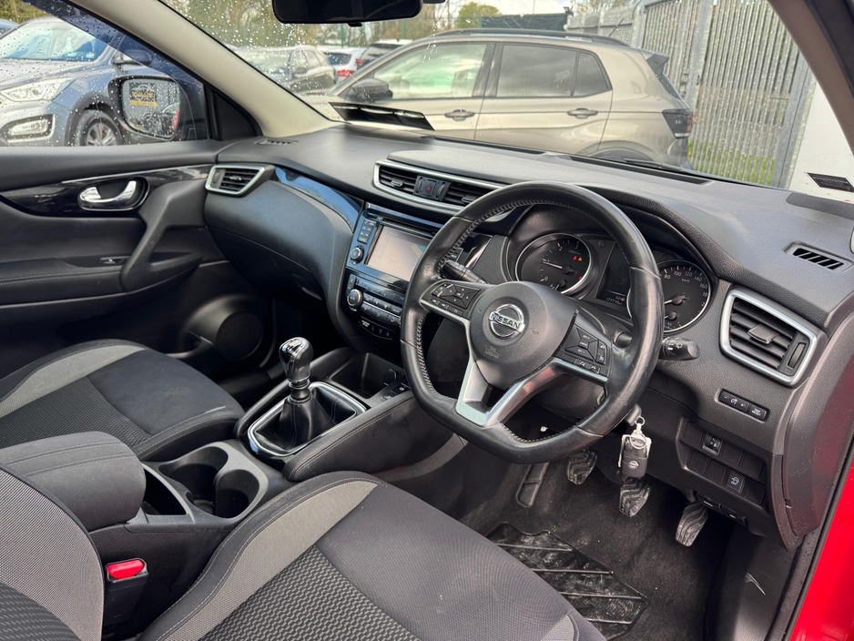 2018 Nissan Qashqai - image 8