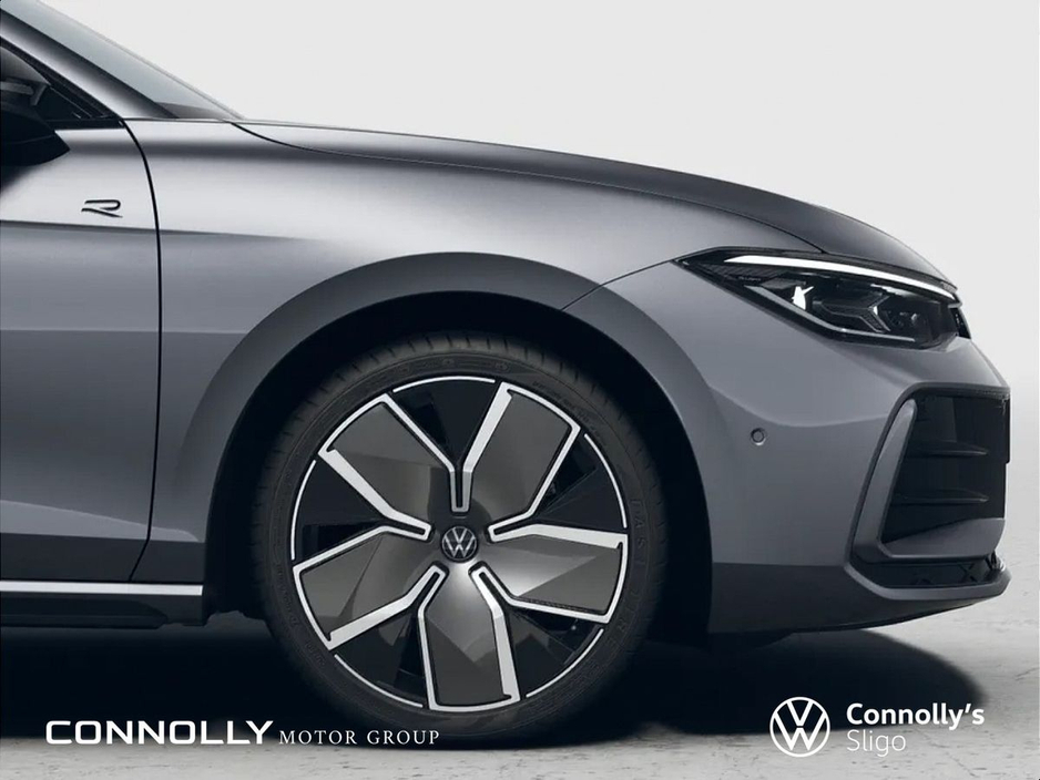 2026 Volkswagen Passat - image 7