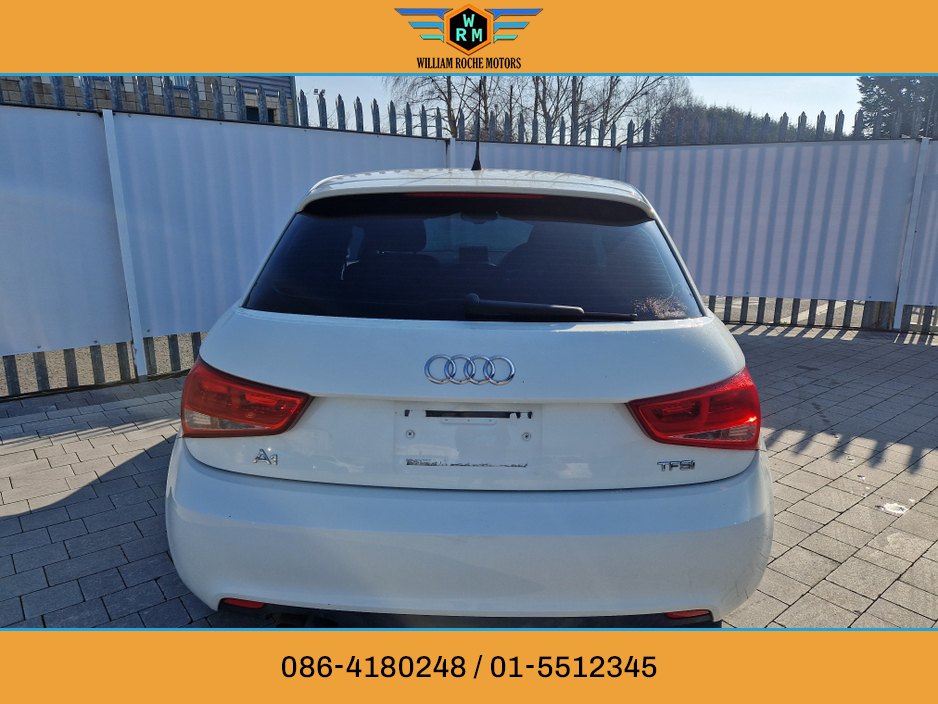 2012 Audi A1 - image 12