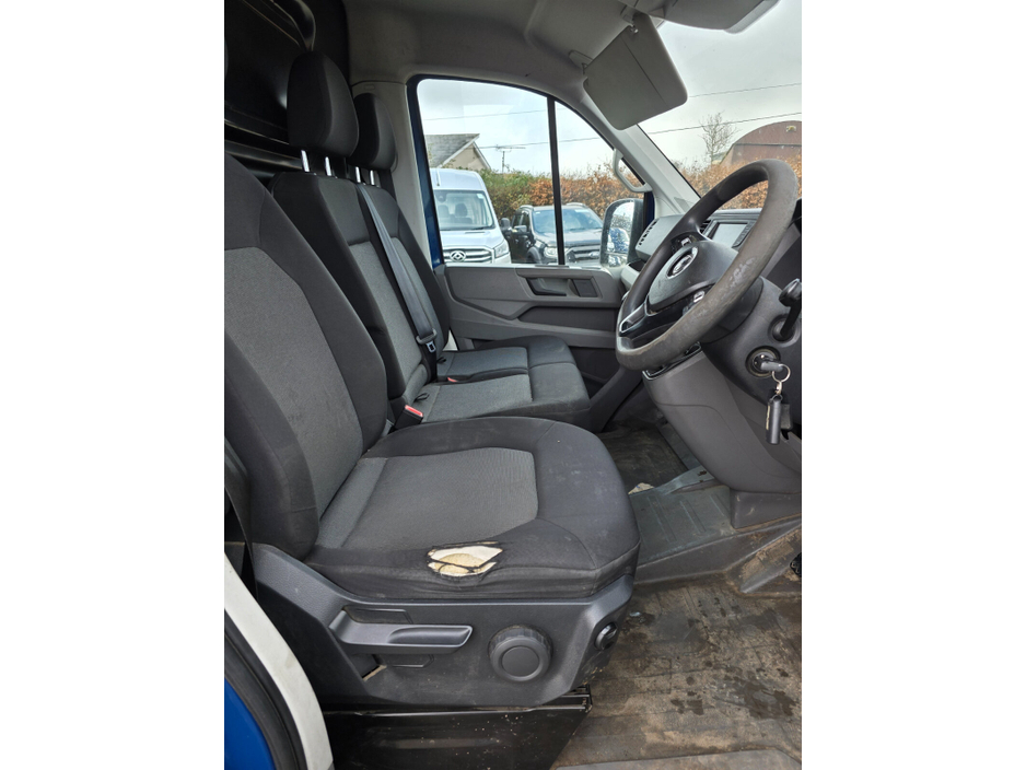 2017 Volkswagen Crafter - image 10