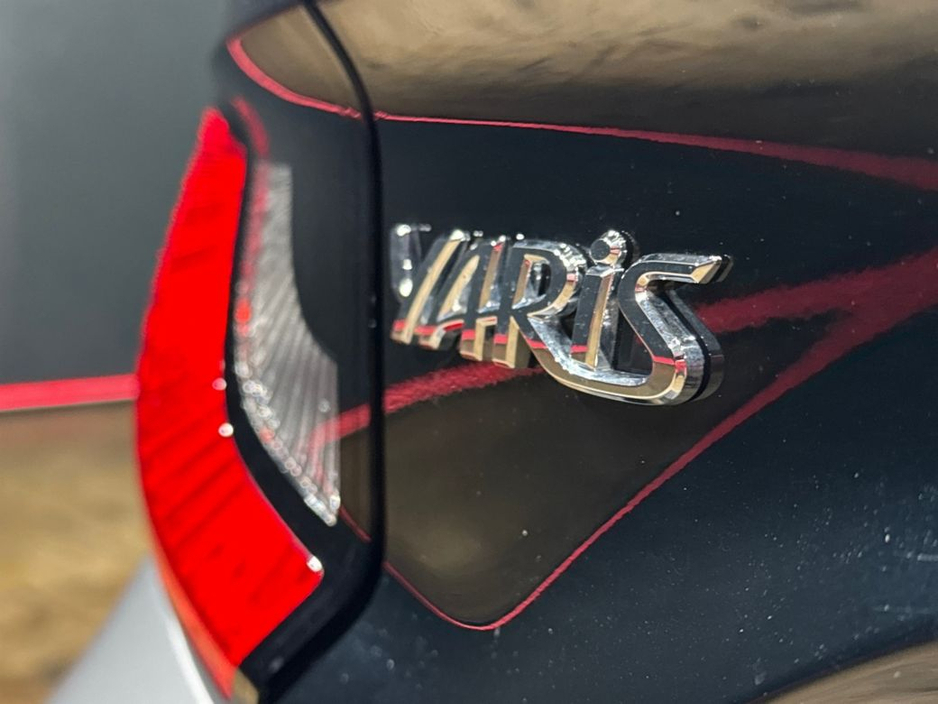 2024 Toyota Yaris - image 12