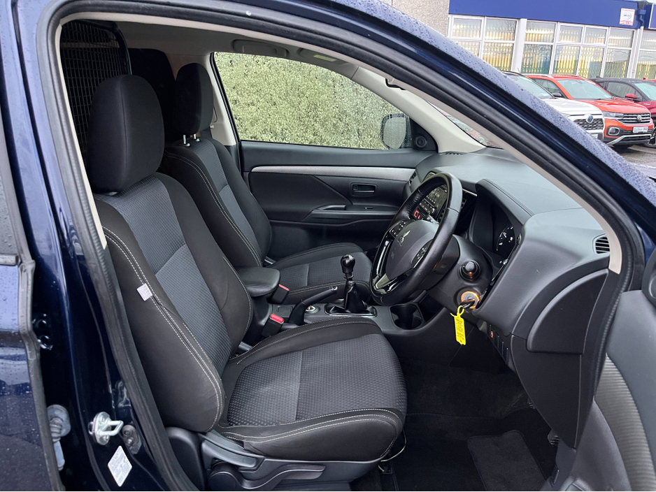 2016 Mitsubishi Outlander 4WD 2 SEAT COMMERCIAL 2.4 DIESEL //NO VAT// €10,950