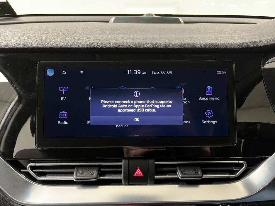 2022 Kia e-Niro - image 16