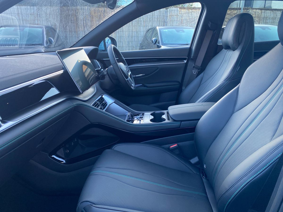 2026 BYD Seal U - image 14