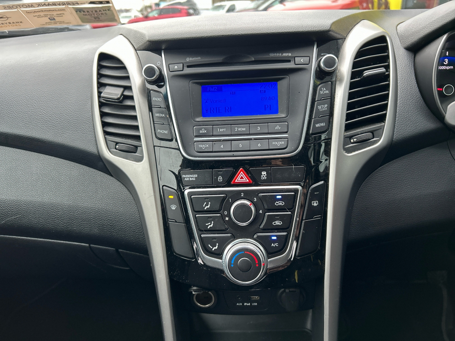 2015 Hyundai i30 CLASSIC 5DR €8,950