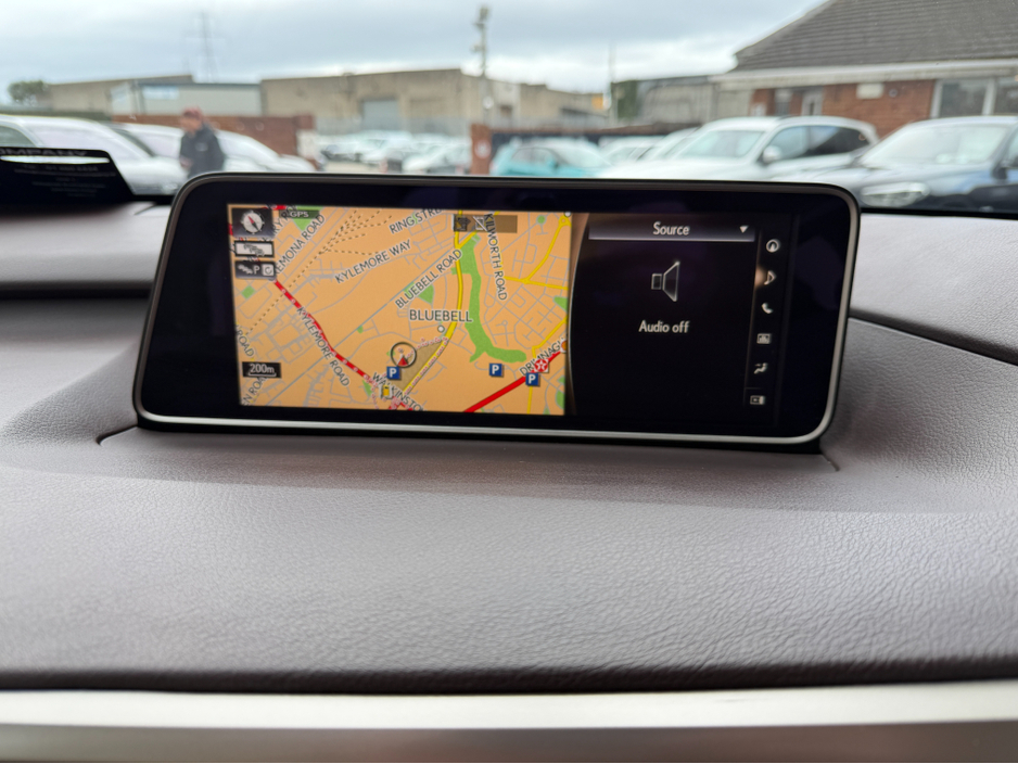 2017 Lexus RX 450 h - image 17