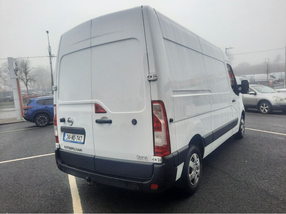 2024 Nissan Interstar - image 6