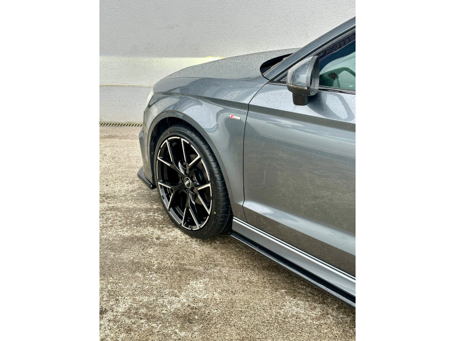 2018 Audi A3 - image 13