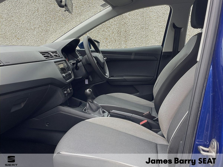 2017 SEAT Ibiza - image 8