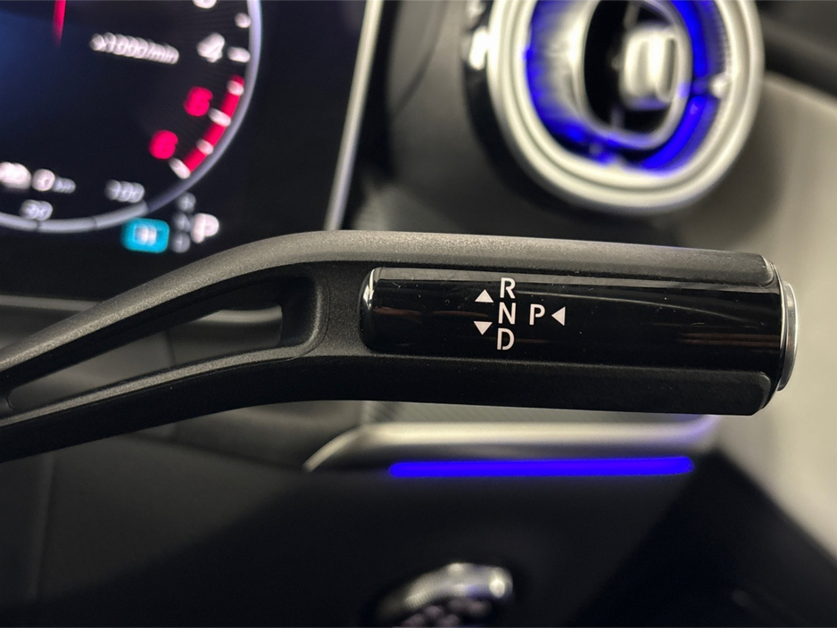 2023 Mercedes-Benz GLC Class - image 16