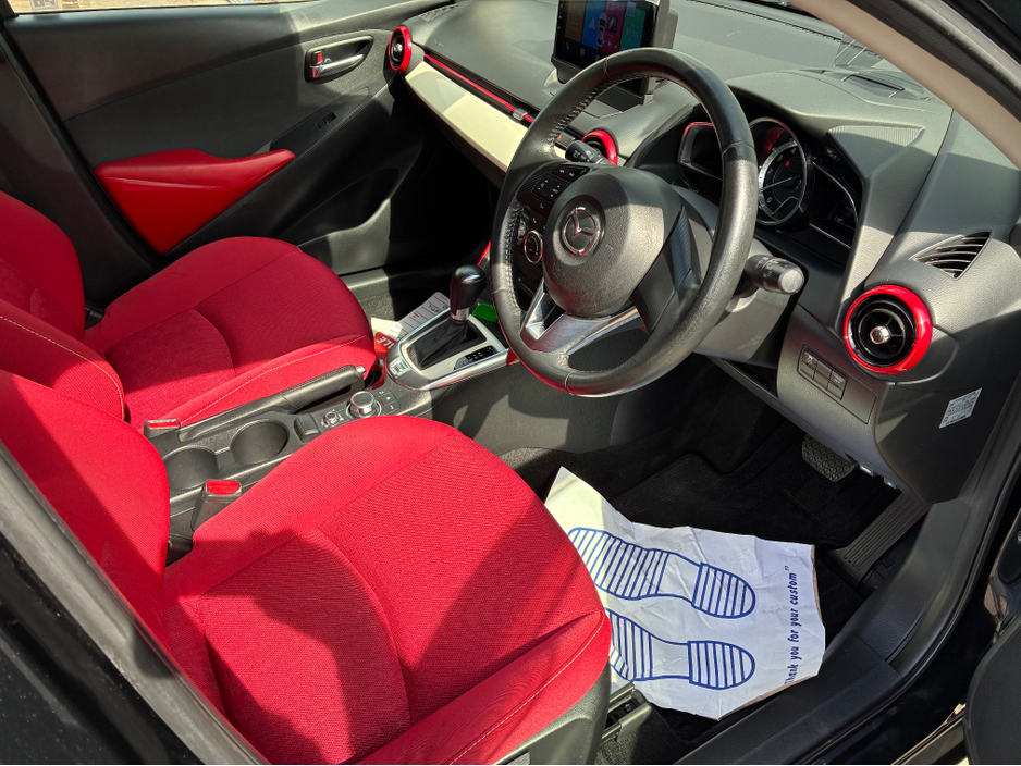 2015 Mazda Demio - image 14