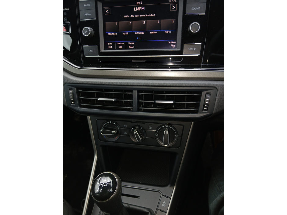 2018 Volkswagen Polo 1.0 LE  65BHP 5DR : One Owner : Air Con / Alloys / Fogs €13,950