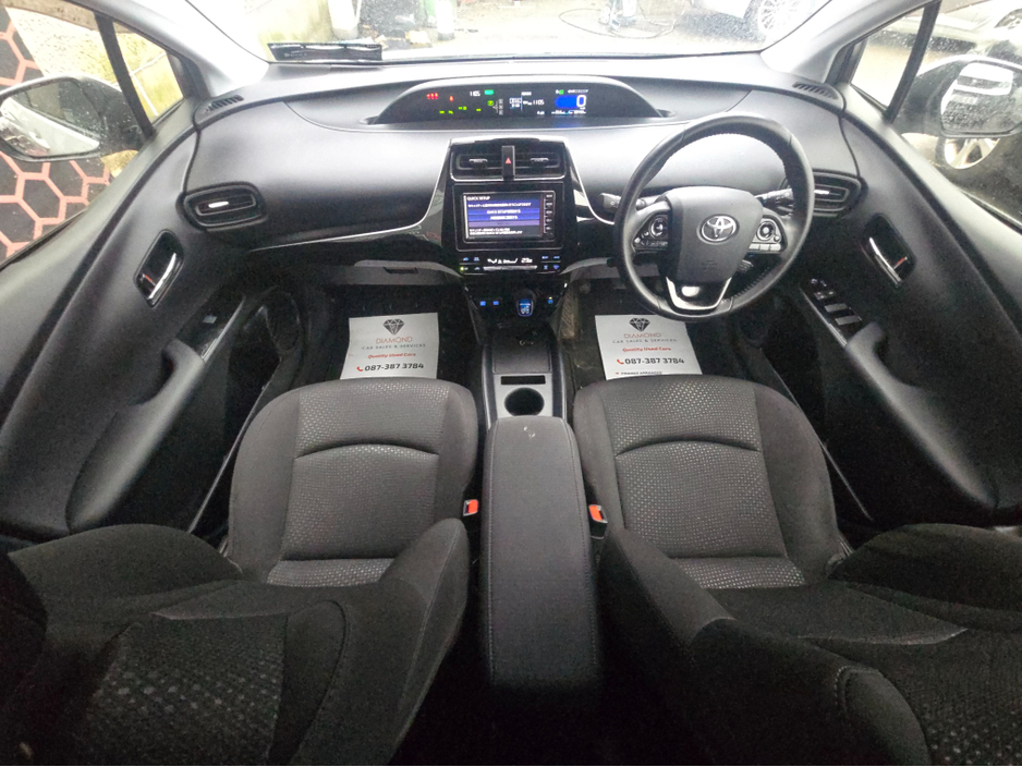 2020 Toyota Prius 6AA-ZVW51 €21,950