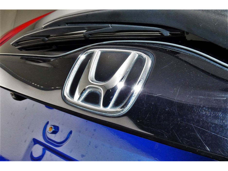 2016 Honda Fit - image 16